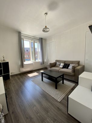 APPARTEMENT F1 BIS - A DEUX PAS DU CENTRE VILLE - Photo 1