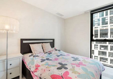 8F/8 Waterside Place, Docklands VIC 3008 - Apartment For Rent | Domain - Photo 3