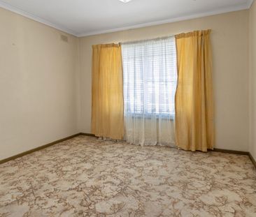 Neat Two Bedroom Unit - Photo 6