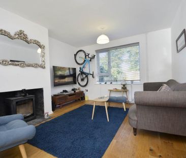 4 bedroom terraced house to rent - Photo 1