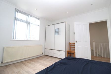 Church Road, Northolt, UB5 5AP - Photo 5