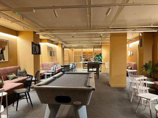 Studio to rent - Photo 1