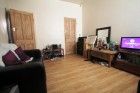 2 Bed - Well Presented 2 Bedroom Property With An Additional Room - Photo 3