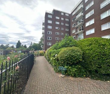 3 bedroom flat to rent - Photo 5