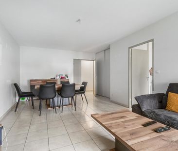 Location Appartement 3 pièces 68m² NARBONNE 11100 - Photo 2