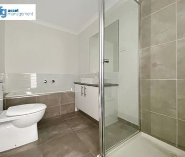 8/1 Eades Street, Officer, Vic 3809 - Photo 3