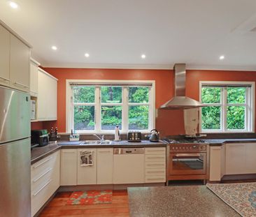 Khandallah Living - Photo 5