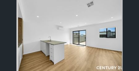 Modern 4-Bedroom Home Available for Lease in Truganina - Photo 3
