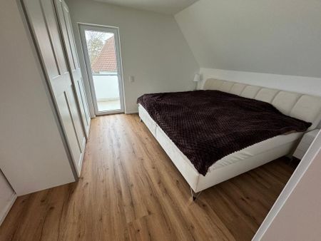 Neubau - 3,5 Zimmer Maisonette-Wohnung mit 2 Balkonen und Garage - Foto 4