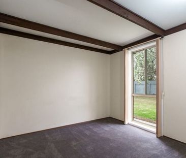 318 Parkland Crescent, Lavington - Photo 5