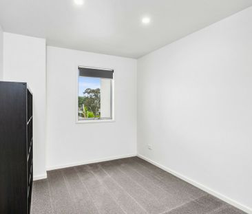 Stylish Apartment in Ideal Location - Photo 4