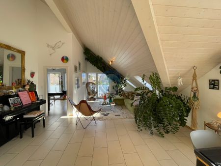 MAGNIFICENT 4.5-ROOM APARTMENT WITH LAKE VIEW - Photo 2