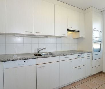 Family-friendly location with lake view - Foto 5