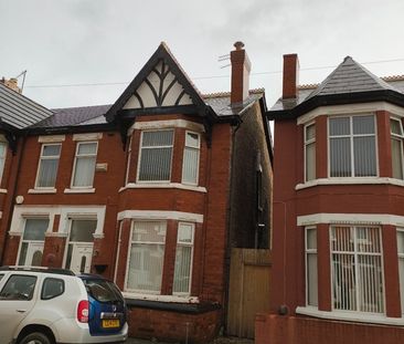 4 Bed Semi-Detached House, Eaton Avenue, CH44 - Photo 6