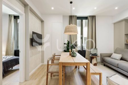2 bedroom luxury Apartment for rent in Barcelona, Catalonia - Photo 4