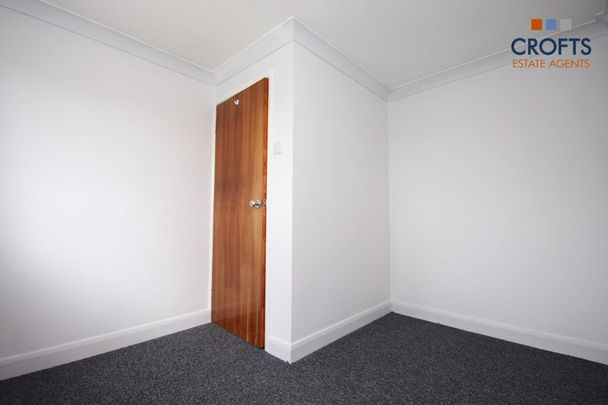 Chapel Road, Habrough, Habrough - Photo 1