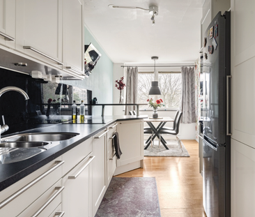 Henriksdalsringen, Nacka - Photo 5