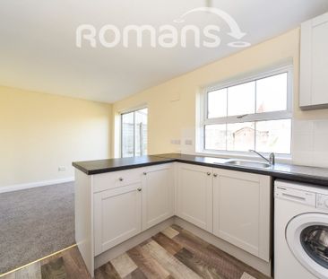Dunbar Drive, Woodley, Reading, RG5 - Photo 1