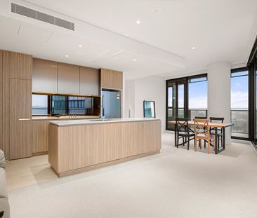 Fully Furnished I Grand 3-Bed in Infinity - Photo 2