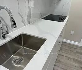 Detached Home For Lease | W8427548 - Photo 6