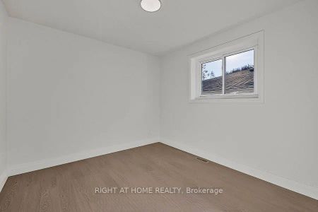 703 Sunnypoint Drive #Main - Photo 3