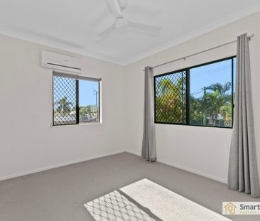 Spacious 3-Bedroom Townhouse in Railway Estate - Photo 2