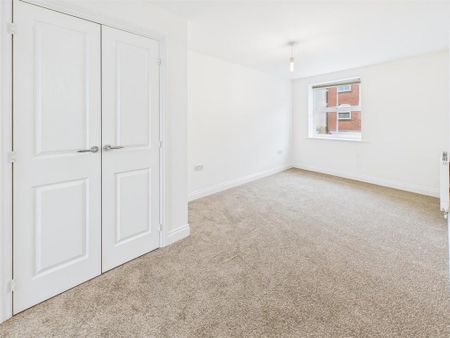 2 bedroom apartment to rent - Photo 4