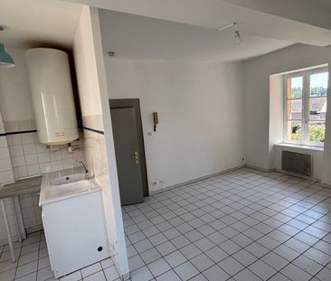 Location Appartement 3 pièces 40m² EPERNON 28230 - Photo 1