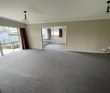 Hawthorndale - Photo 3