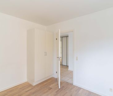 Rummeligt rækkehus i familievenligt kvarter i Ålsgårde - Foto 6