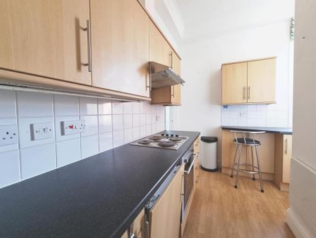 1 bedroom flat to rent - Photo 4