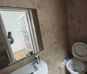 1 Bed Flat, Highgate Hill, N19 - Photo 5