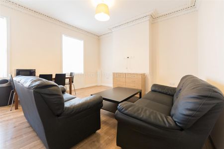 4 bed maisonette to rent in Chillingham Road, Newcastle Upon Tyne, NE6 - Photo 2