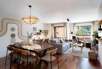 Calle de Rafael Calvo, Madrid, Community of Madrid 28010