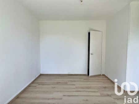 Appartement 3 pièces de 64 m² à Rochefort (17300) - Photo 3