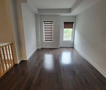 For Lease - 1048 Beach Comber Road, Mississauga, Ontario - Photo 6