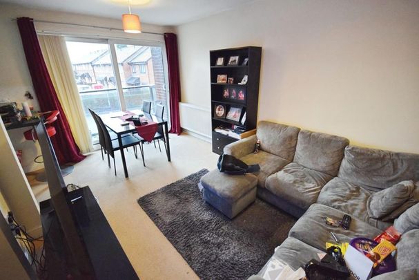 2 bedroom apartment to rent - Photo 1