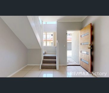 8/15 Lower King Street, Caboolture, Qld 4510 - Photo 5