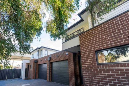 4/25 Cameron Street, Coburg, VIC 3058 - Photo 3