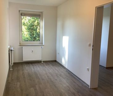 Renovierte 1,5 Zimmer Wohnung für ruhigen Single - Photo 1