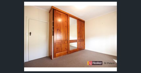 Character Family Home - 6 Month Lease!! - Photo 4