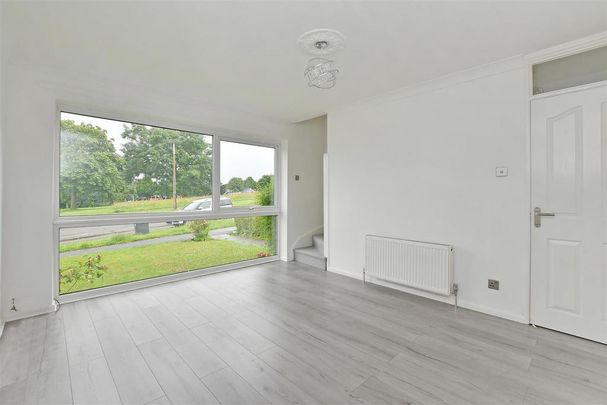 2 bedroom semi-detached house to rent - Photo 1