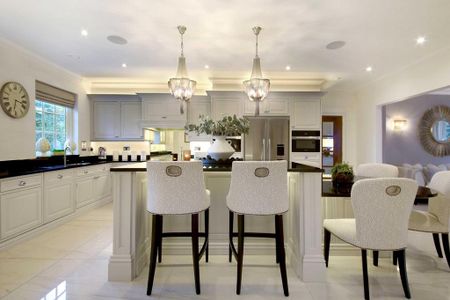 5 bedroom detached house to rent - Photo 4