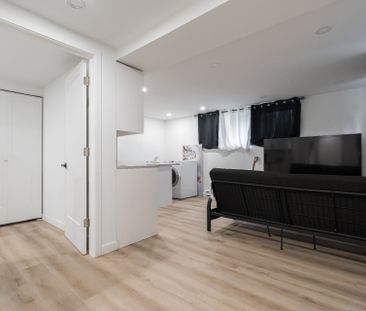 630 18e Avenue, #B - Photo 1