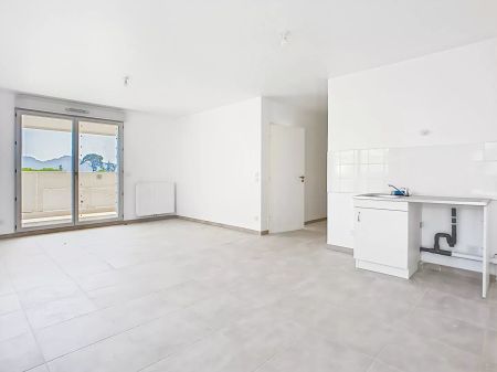 Appartement Marseille 2 pièce(s) de 54m2 - Photo 3