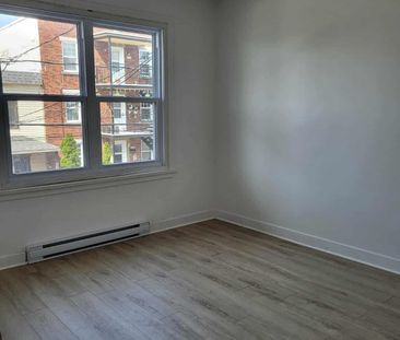 519 Rue Jutras - Photo 2