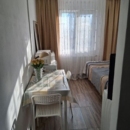 Garsonieră de închiriat Complex StudenteTimșoara, 12 mp, nedecomandată - Photo 3