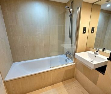 Room in a Shared Flat, Forge Square, E14 - Photo 1