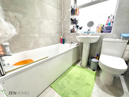 3 bedroom terraced house to rent - Photo 5