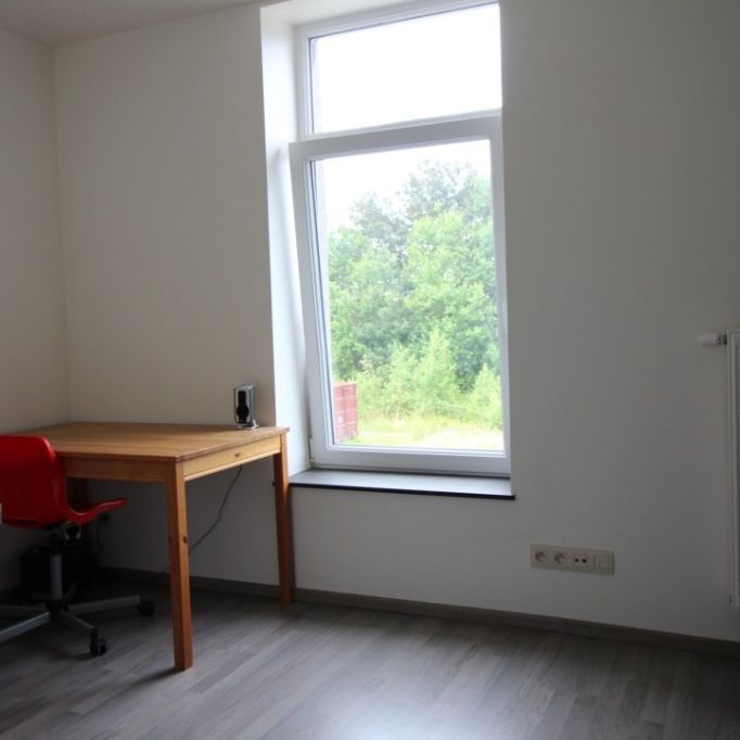 Recente, lichte flat met 70m² woonoppervlakte - Foto 1